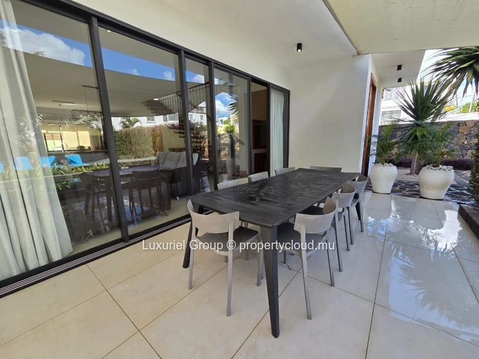 5-Bedroom Villa For Rent – Trou Aux Biches