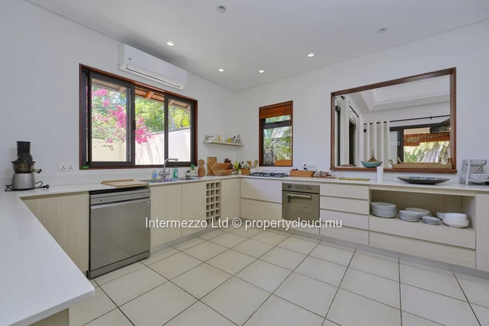 Prestige Golf Villa Tamarina | Private Pool · Mountain Views