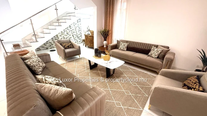 Maison Neuve De 3 Chambres À Louer | Belle Terre, Highlands