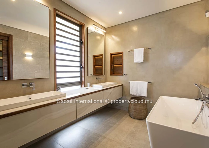 Villa Athena : villa avec vue mer & piscine privée à louer | Anahita Beau Champ