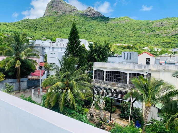 Votre sanctuaire privé avec une vue imprenable sur les montagnes !