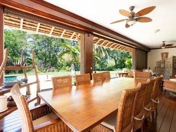 5 Bedroom Villa