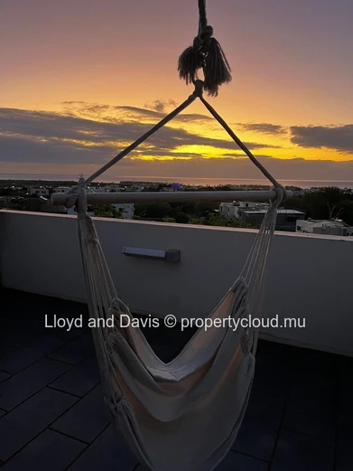 3-Bedroom Apartment with Rooftop, Swimming Pool & Jacuzzi