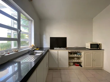 Maison de 8 Chambres
