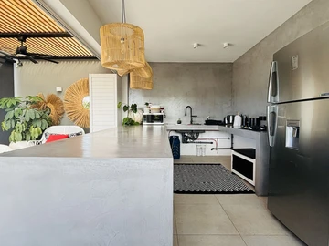 5 Bedroom Townhouse, Duplex