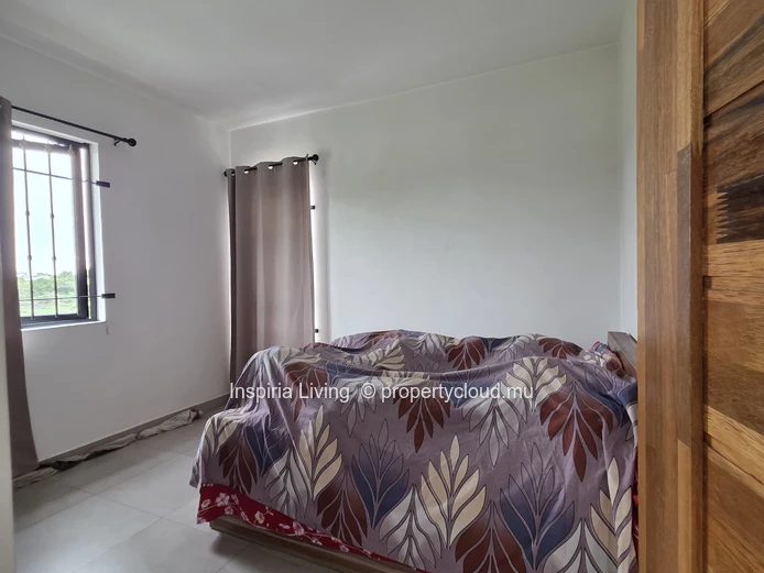 Modern 4-Bedroom House with Garage, Balcony & Open Kitchen