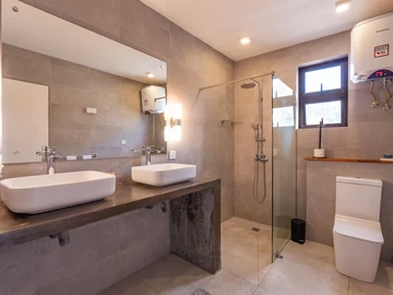 3 Bedroom Apartment