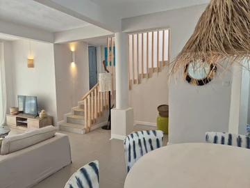 3 Bedroom Townhouse, Duplex