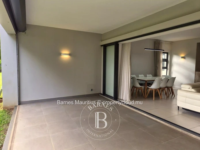 MOKA  -  Beautiful modern apartment for sale  -  3 bedrooms