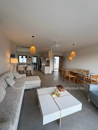 Superbe Penthouse 2 chambres en suites avec jacuzzi a Trou aux biches en location moyen terme (Au mois)i
