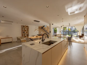 3 Bedroom Townhouse, Duplex