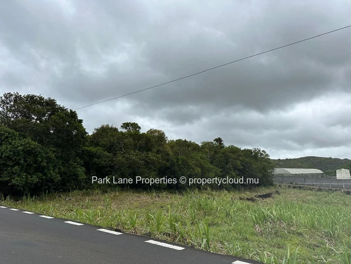 Land for Sale – Salazie