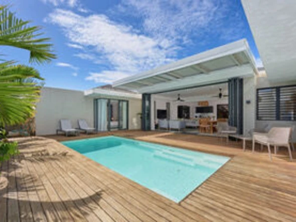 4 Bedroom Villa