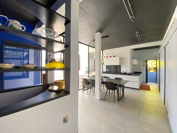 5 Bedroom Villa