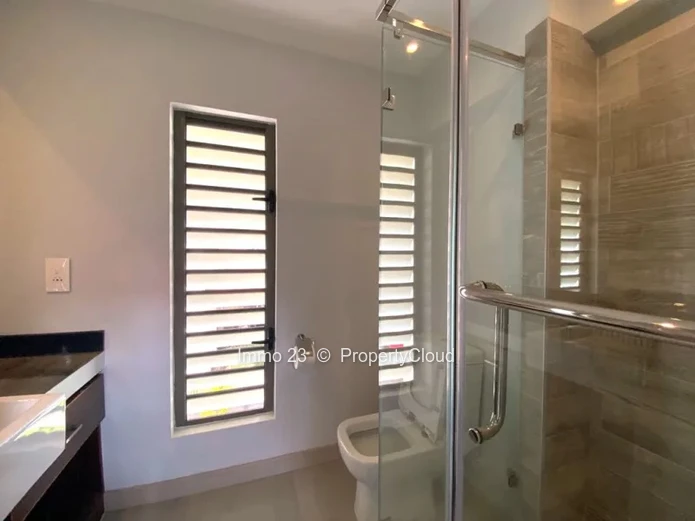 House / Villa - 3 bedrooms - Trianon - Ref. MA55623LO