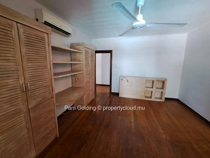 Piton - Maison à vendre – Pam Golding Mauritius