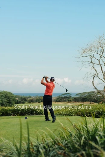 Elegant Golf Estate Villa with Private Pool in Heritage Villas Valriche