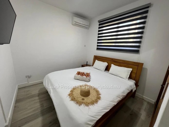 À Louer | Spacieux Appartement Sécurisé De 3 Chambres À Albion
