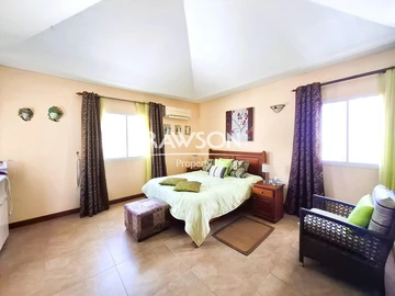 Villa de 5 Chambres