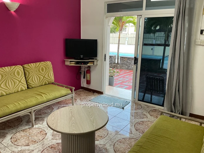 2-bedroom apartment with pool – Grand Baie