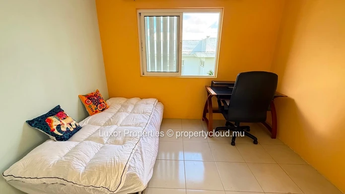 Villa 4 Chambres À Louer – Flic En Flac