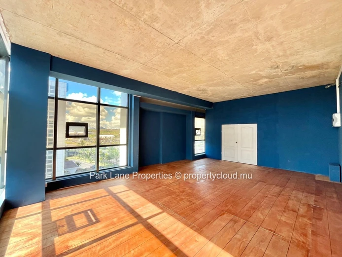 Prime Office Space Available in Ebene 