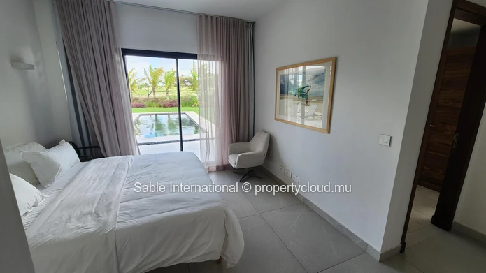 Villa de luxe avec piscine privée à Roches Noires! Entièrement meublée.
