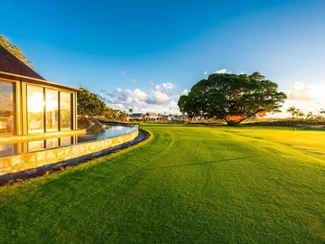 5 Bedroom Villa