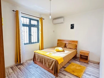 3 Bedroom Townhouse, Duplex