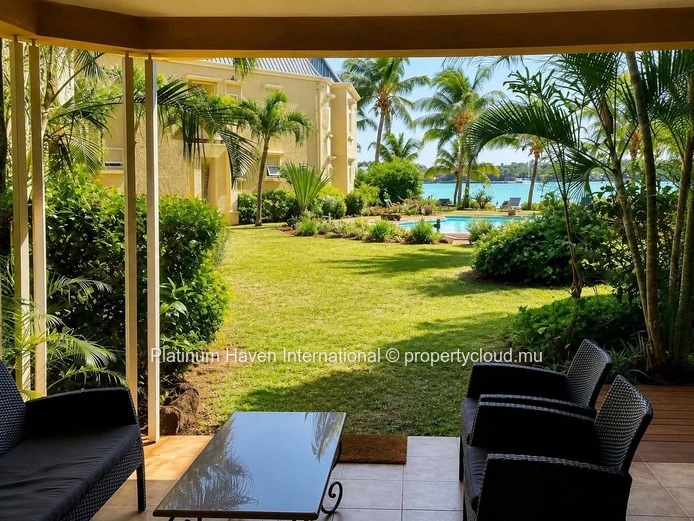 Grand Baie Beachfront 3-Bed Apartment – 200 m²