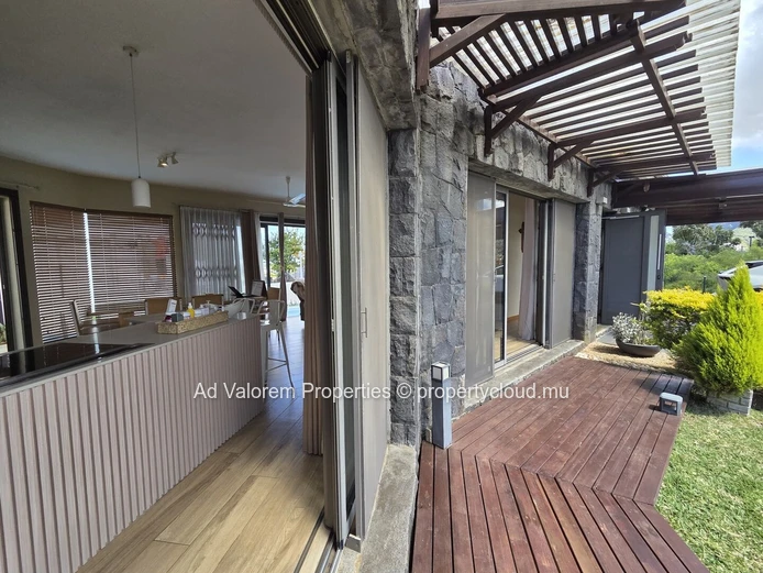 Rare Opportunity in Telfair – Single-Storey Home with Pool