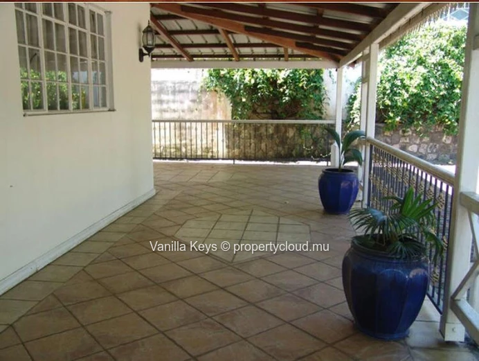 For Sale – Family House – Rose Hill – Mur 17M