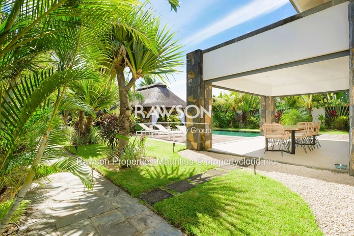 Villa 4 Chambres | Piscine Et Jardin | Pereybere | Accessible Aux Étrangers | €