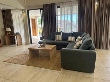 4 Bedroom Villa