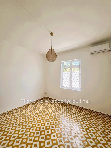 House For Sale In Flic en Flac