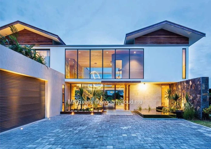 Villa For Sale In Black River