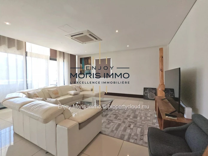 Appartement de prestige  – 3 chambres | 240 m² | Piscine rooftop | Accessible aux étrangers (RES) | Île Maurice