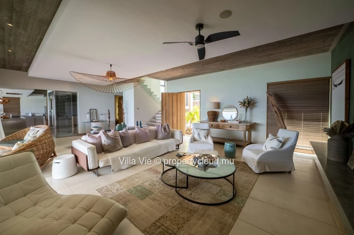 Péreybère – Exceptional Beachfront Luxury Villa with 4 En-Suite Bedrooms