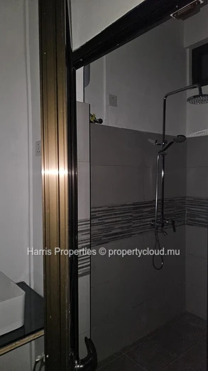 A louer espace de bureau de 100m2 à Port Louis (Mandat exclusif)