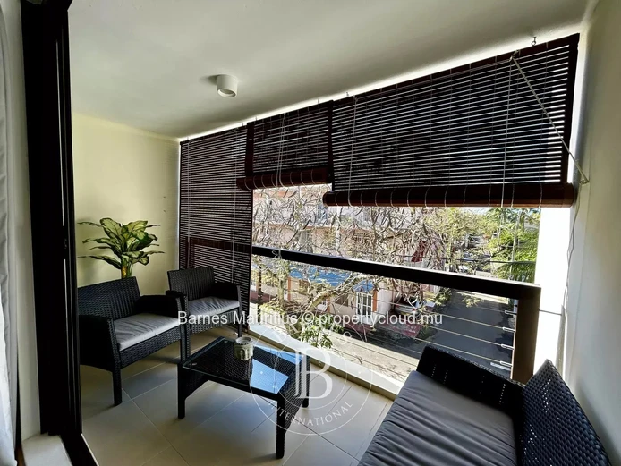 MONT CHOISY – Furnished apartment in secure residence – 2 bedrooms