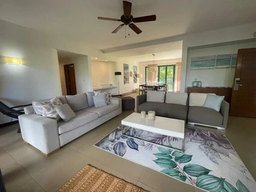 Elegantly furnished ground-floor apartment available for rent at the prestigious Azuri Ocean and Golf Resort in Roche...