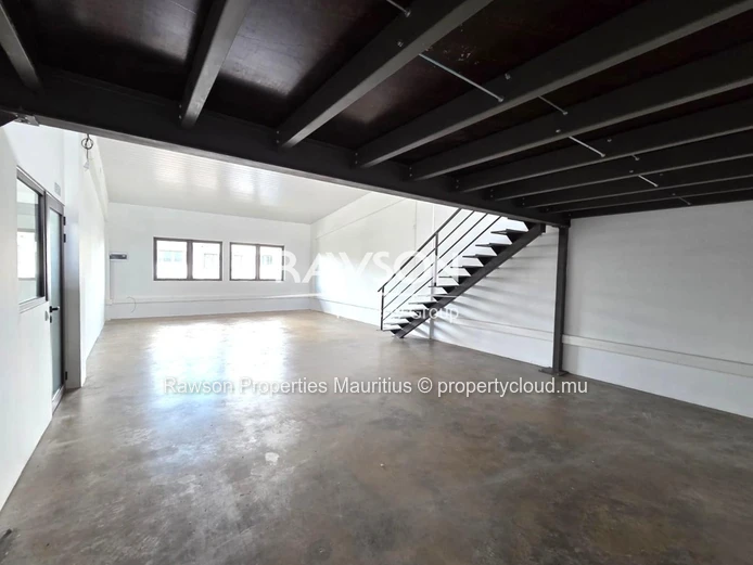 87 M² Office At Pinpoint Business Park, Calebasses