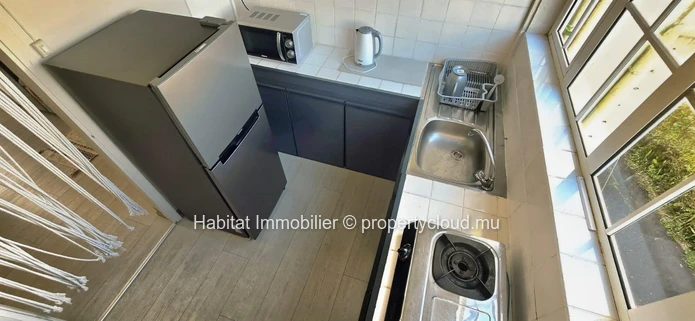 To rent: Apartment of 53 m², located on the 2nd floor (without elevator) in a residence in Curepipe