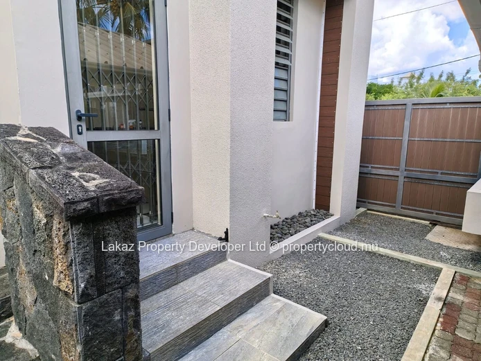 Maison meublée 4 chambres à louer à Trou aux Biches