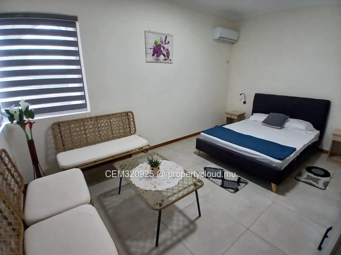 2 Bedrooms Furnished Apartment for Rent – Mont Choisy