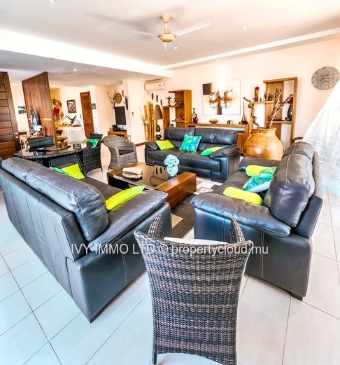Villa exceptionnelle à vendre Située à #vieuxgrandport A proximité de la plage 