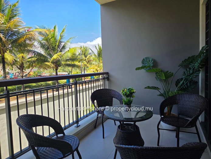 Charming fully furnished 3 bedroom apartment to let in Beau Plan Smart City