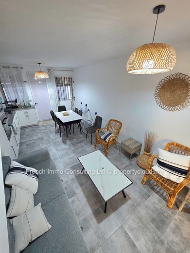 Beau Triplex de 3 chambres en vente locale a pereybere