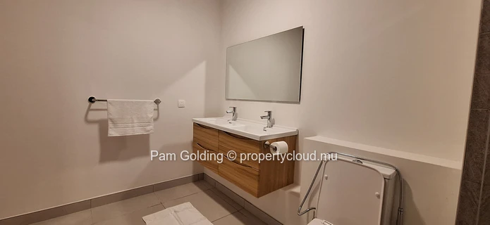 Modern Living in the Heart of Moka's Most Sought-After Smart City Development