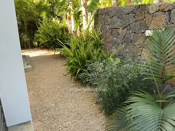 FOR RENT, Luxury 3-bedroom villa in Bois Chandelle, Grand Baie, Mauritius